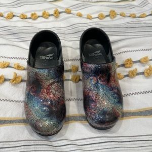Dansko Professional multi color Patent Size 36, US 6 Super Support Casual/Work
